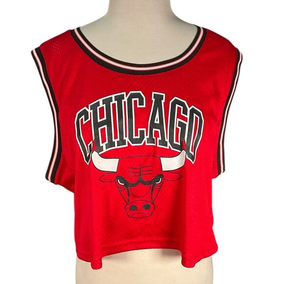 Chicago Bulls Women’s Cropped Jersey Size XL New Without Tag NBA Ultra Game Red - Picture 1 of 16
